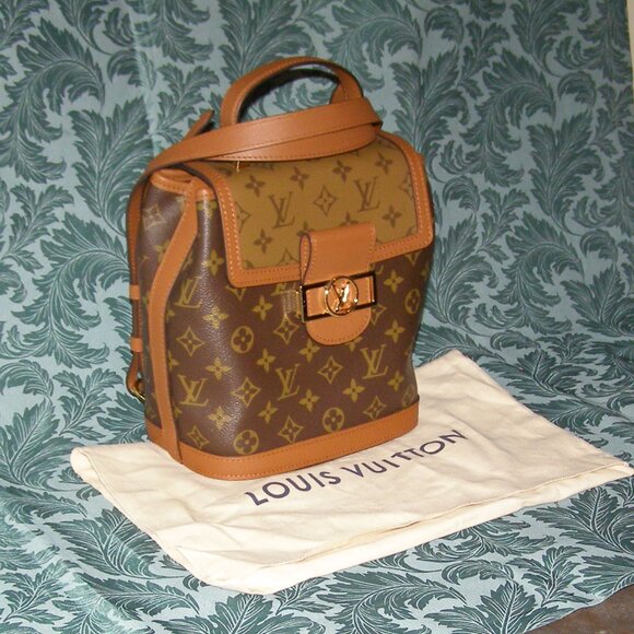 LIKE NEW Louis Vuitton Dauphine Backpack with dustbag main image 10